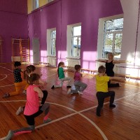 ACRO DANCE
