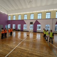Дружеская игра