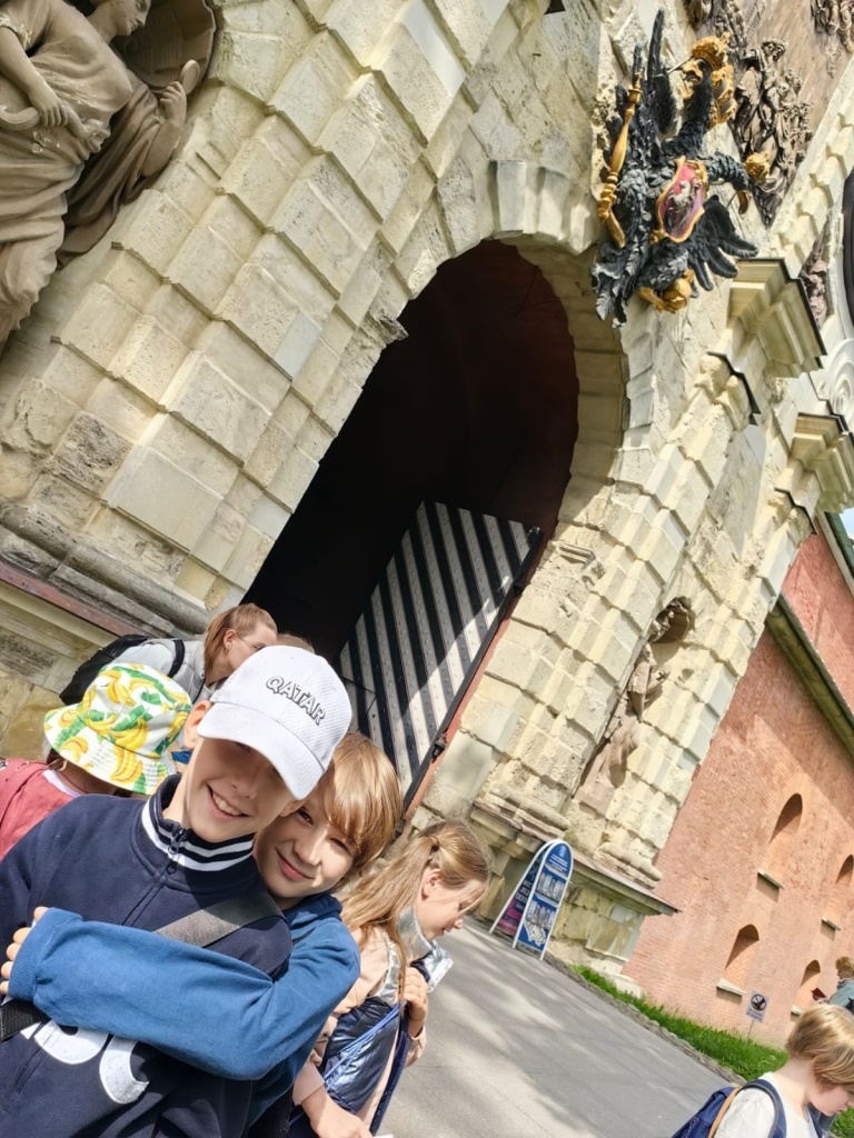 PYUkHTSdFFA PYUkHTSdFFA